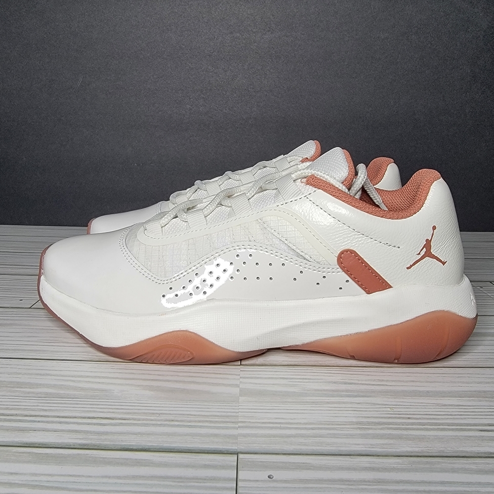 Women's Air Jordan 11 CMFT Low  Sail/Sky J Orange - Size 7.5 - DV2629 108
